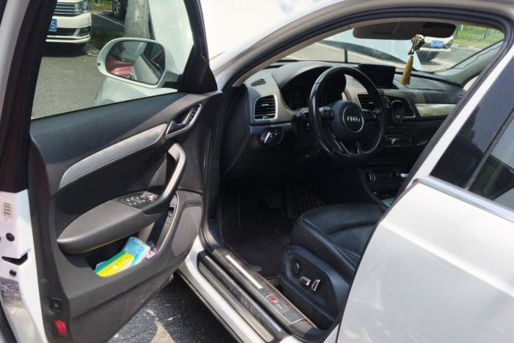 Used Audi Q3 2016 35 TFSI quattro all-wheel-drive style model Driver Seat
