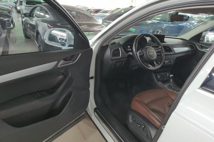 Used Audi Q3 2016 35 TFSI Fashion Model Driver Seat