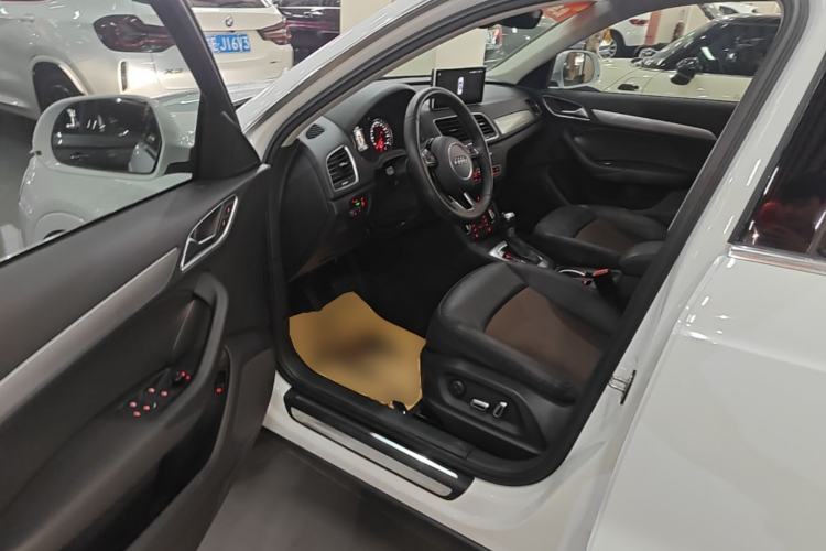 Used Audi Q3 2016 30 TFSI Fashion Model Driver Seat