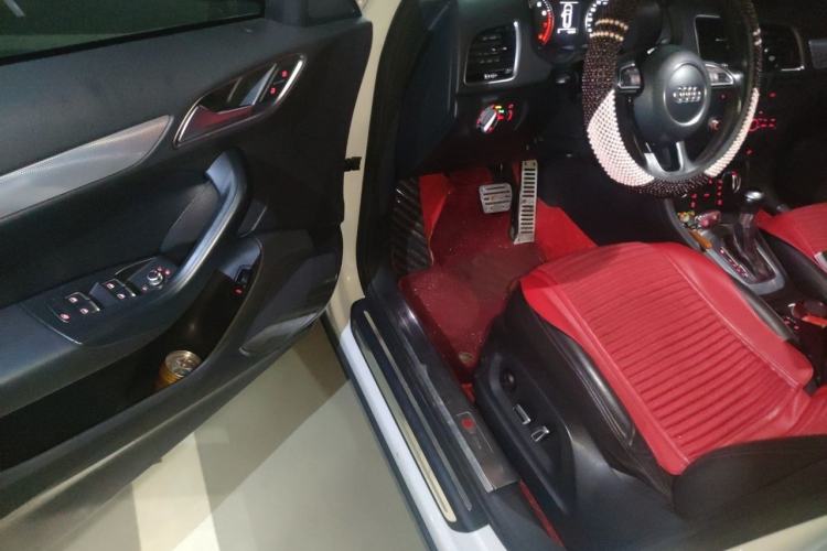 Used Audi Q3 2016 35 TFSI quattro all-wheel-drive style model Driver Seat