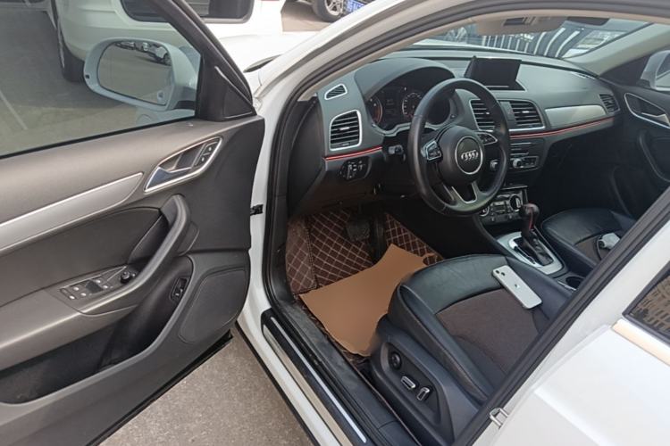 Used Audi Q3 2016 30 TFSI Fashion Model Driver Seat