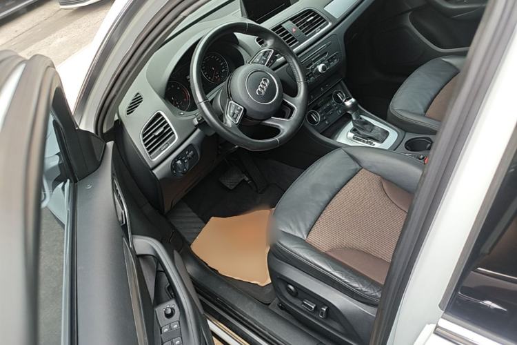 Used Audi Q3 2016 30 TFSI Fashion Model Driver Seat