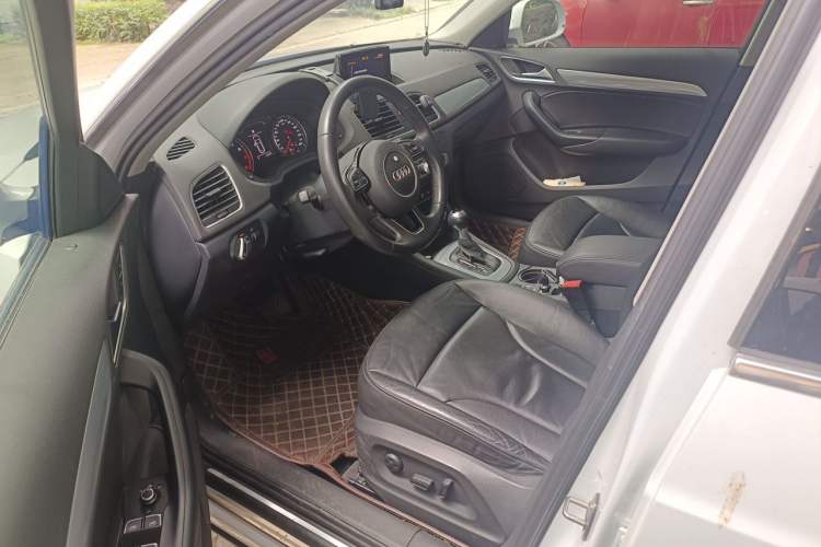Used Audi Q3 2016 30 TFSI Collector's Edition Comfort Model Driver Seat