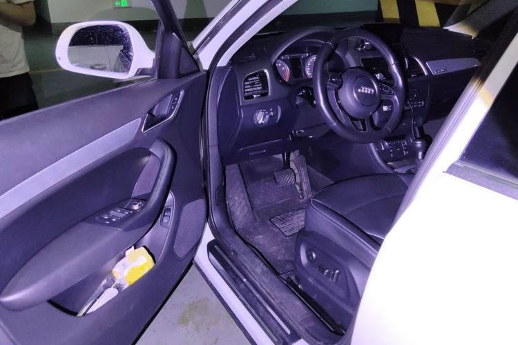 Used Audi Q3 2016 35 TFSI quattro all-wheel-drive style model Driver Seat