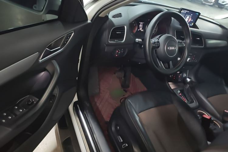 Used Audi Q3 2016 35 TFSI Fashion Model Driver Seat