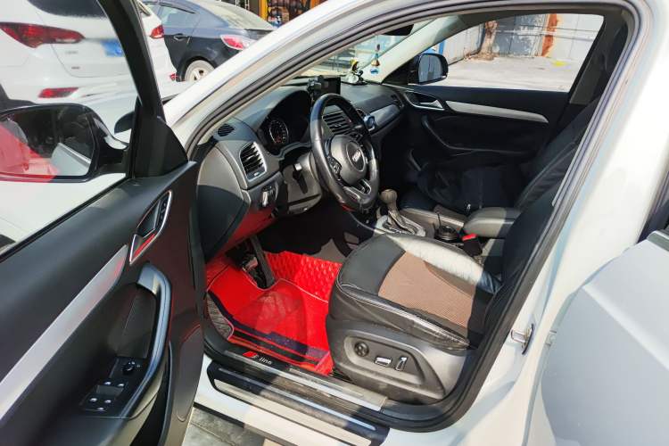 Used Audi Q3 2016 30 TFSI Fashion Model Driver Seat