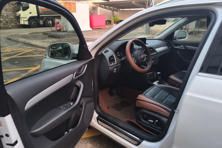 Used Audi Q3 2016 30 TFSI Fashion Model Driver Seat
