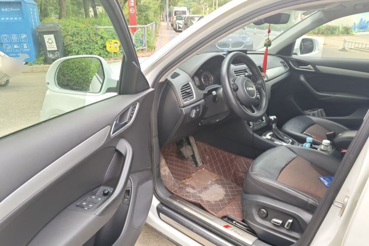 Used Audi Q3 2016 35 TFSI Fashion Model Driver Seat