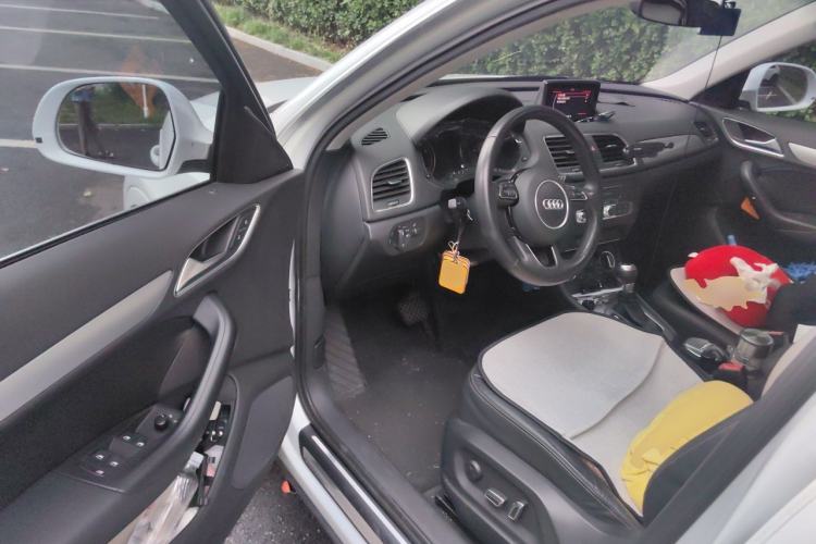 Used Audi Q3 2016 35 TFSI Fashion Model Driver Seat
