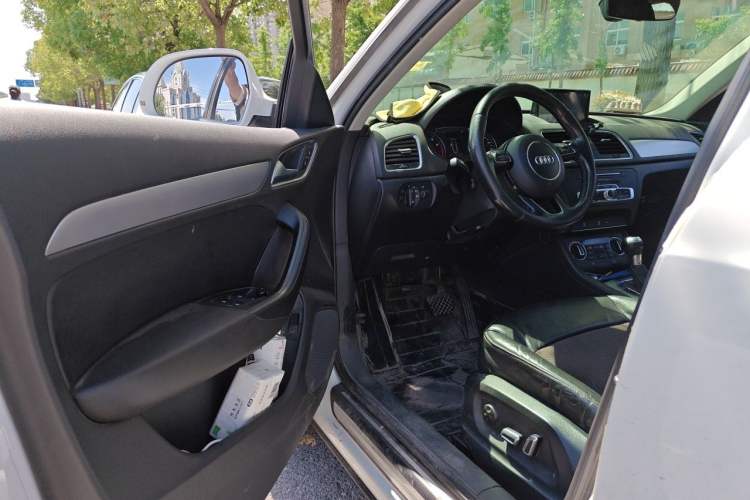 Used Audi Q3 2016 35 TFSI Fashion Model Driver Seat