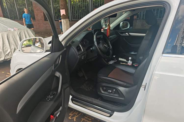 Used Audi Q3 2016 30 TFSI Collector's Edition Comfort Model Driver Seat