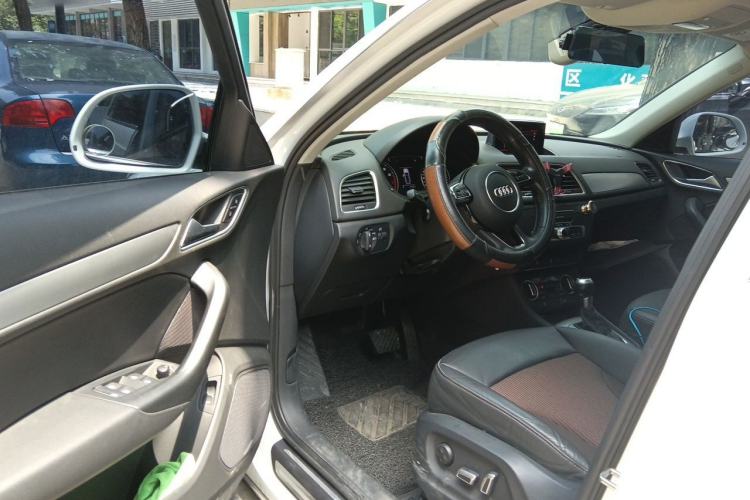 Used Audi Q3 2016 35 TFSI Fashion Model Driver Seat