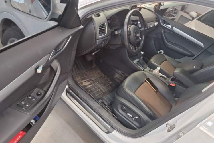 Used Audi Q3 2016 30 TFSI Fashion Model Driver Seat
