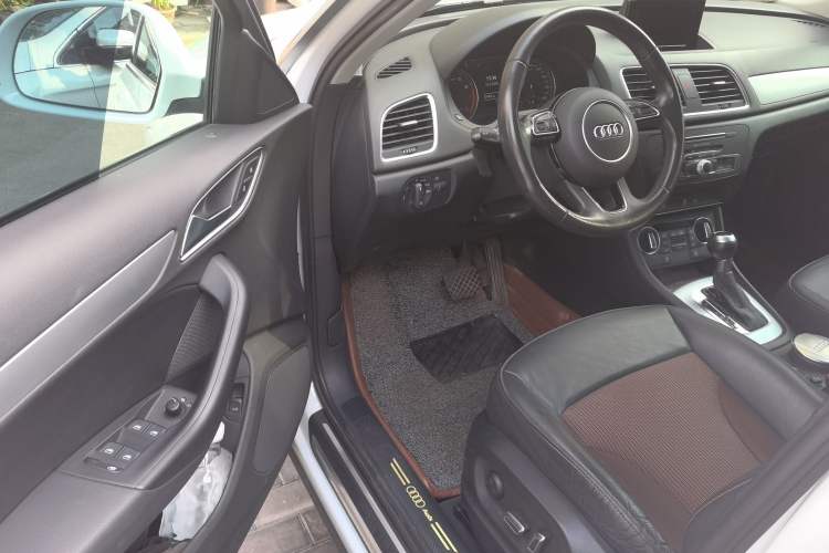 Used Audi Q3 2016 35 TFSI Fashion Model Driver Seat