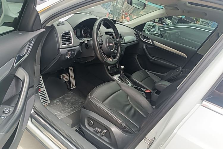 Used Audi Q3 2016 35 TFSI quattro all-wheel-drive style model Driver Seat