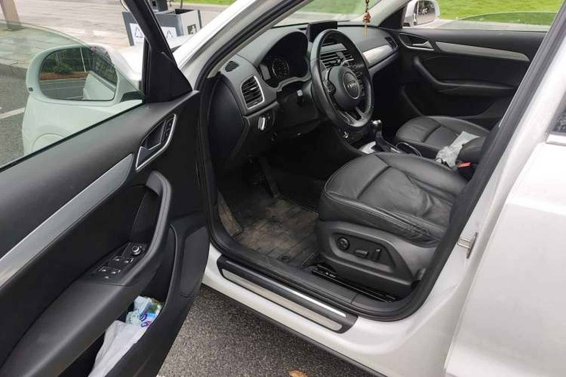 Used Audi Q3 2016 35 TFSI Collection Edition quattro Enjoyment Model Driver Seat