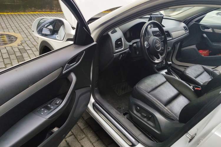 Used Audi Q3 2016 30 TFSI Collector's Edition Intelligent Model Driver Seat