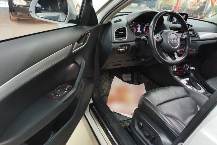 Used Audi Q3 2016 30 TFSI Collector's Edition Comfort Model Driver Seat
