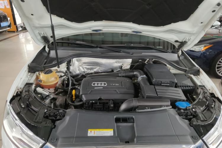 Used Audi Q3 2016 35 TFSI Fashion Model Engine Bay