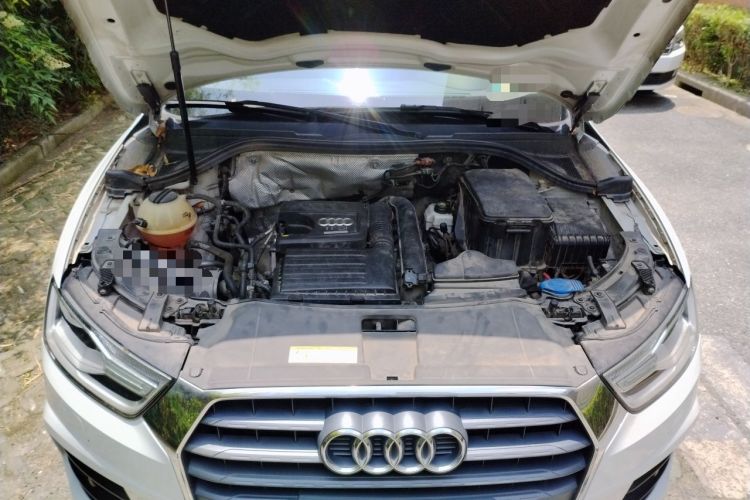 Used Audi Q3 2016 30 TFSI Fashion Model Engine Bay