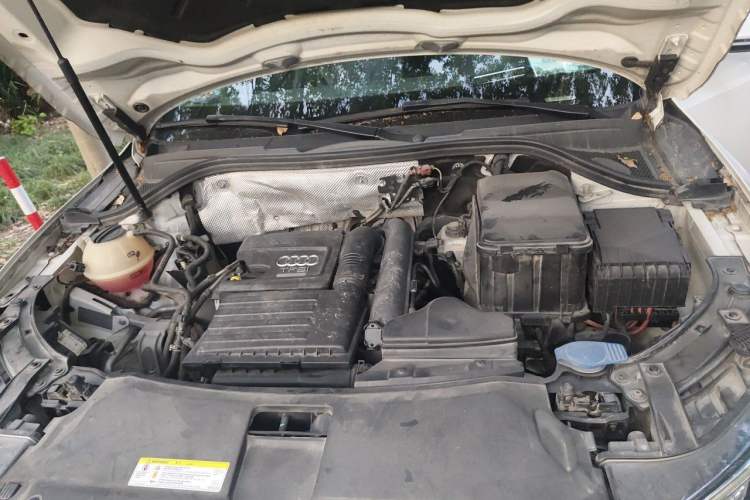 Used Audi Q3 2016 30 TFSI Collector's Edition Comfort Model Engine Bay