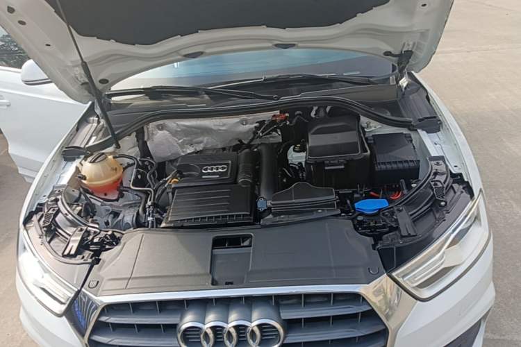 Used Audi Q3 2016 30 TFSI Fashion Model Engine Bay