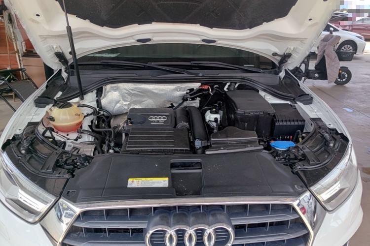 Used Audi Q3 2016 30 TFSI Fashion Model Engine Bay
