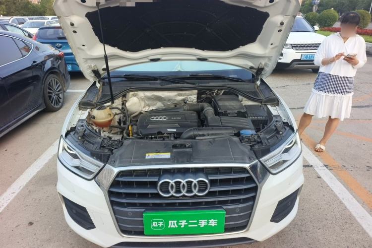 Used Audi Q3 2016 35 TFSI Fashion Model Engine Bay