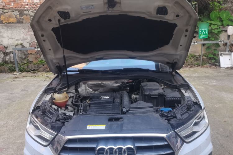 Used Audi Q3 2016 30 TFSI Fashion Model Engine Bay