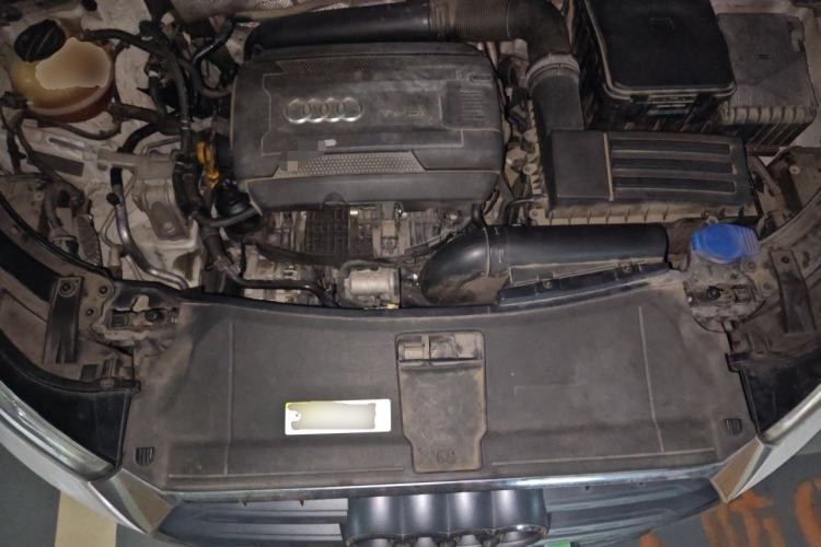 Used Audi Q3 2016 35 TFSI Style Edition Engine Bay