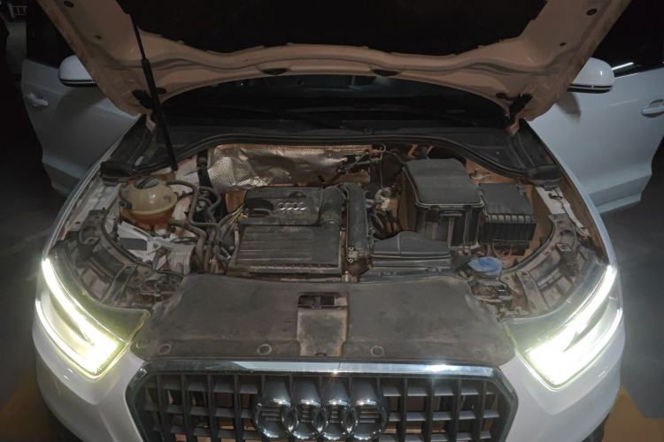 Used Audi Q3 2016 30 TFSI Collector's Edition Comfort Model Engine Bay
