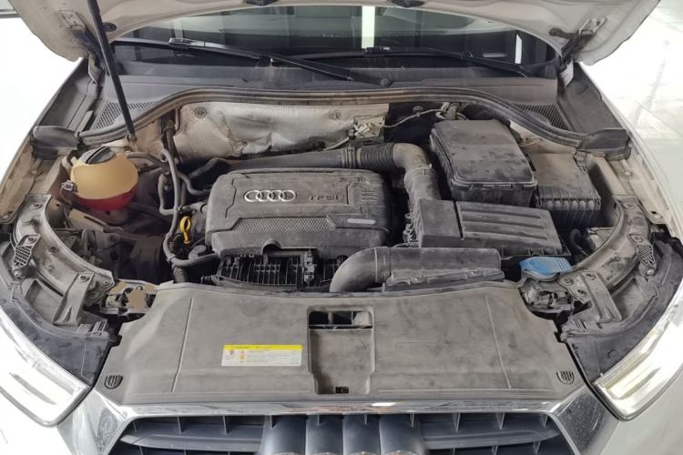 Used Audi Q3 2016 35 TFSI Fashion Model Engine Bay