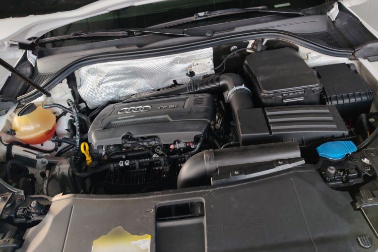 Used Audi Q3 2016 35 TFSI Fashion Model Engine Bay