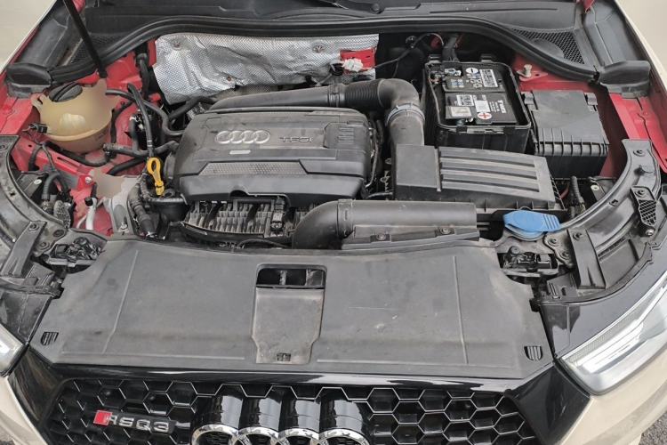 Used Audi Q3 2016 35 TFSI Fashion Model Engine Bay