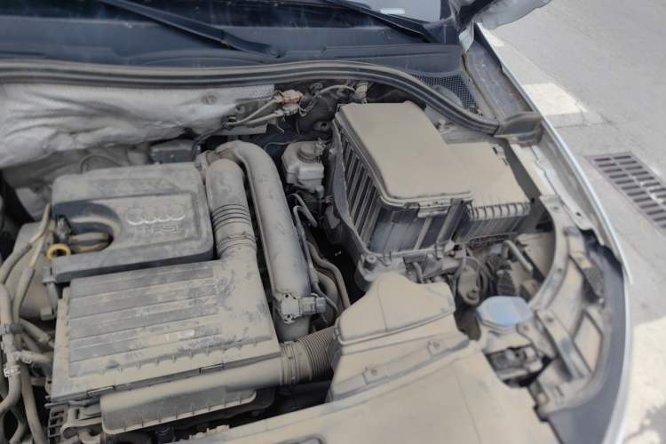 Used Audi Q3 2016 30 TFSI Fashion Model Engine Bay Left