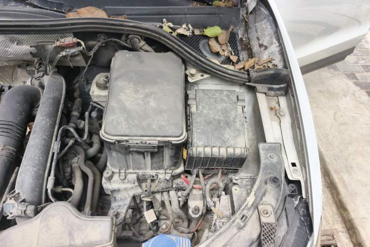 Used Audi Q3 2016 30 TFSI Standard Model Engine Bay Left