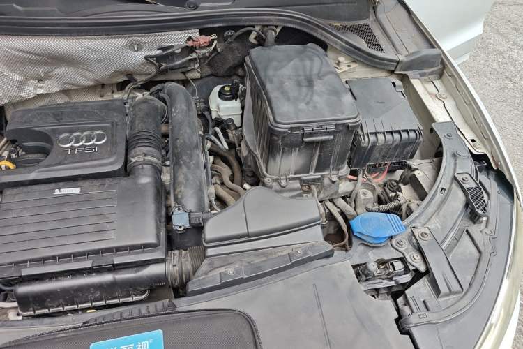 Used Audi Q3 2016 30 TFSI Fashion Model Engine Bay Left