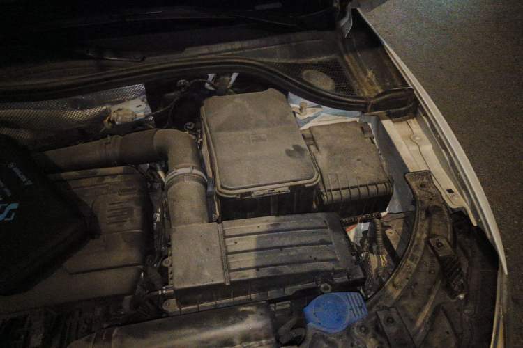 Used Audi Q3 2016 35 TFSI Fashion Model Engine Bay Left