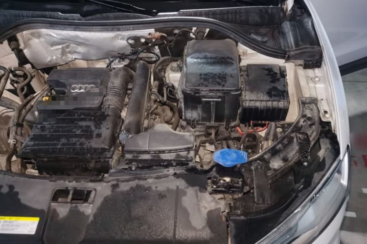 Used Audi Q3 2016 30 TFSI Standard Model Engine Bay Left