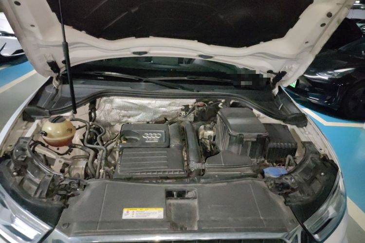 Used Audi Q3 2016 30 TFSI Fashion Model Engine Bay
