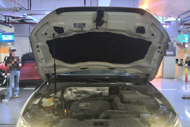 Used Audi Q3 2016 35 TFSI Fashion Model Engine Bay