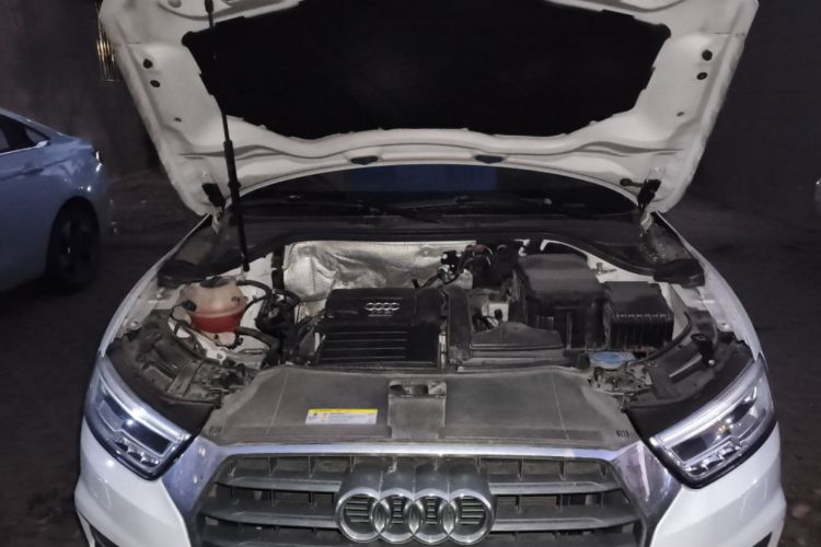 Used Audi Q3 2016 30 TFSI Fashion Model Engine Bay