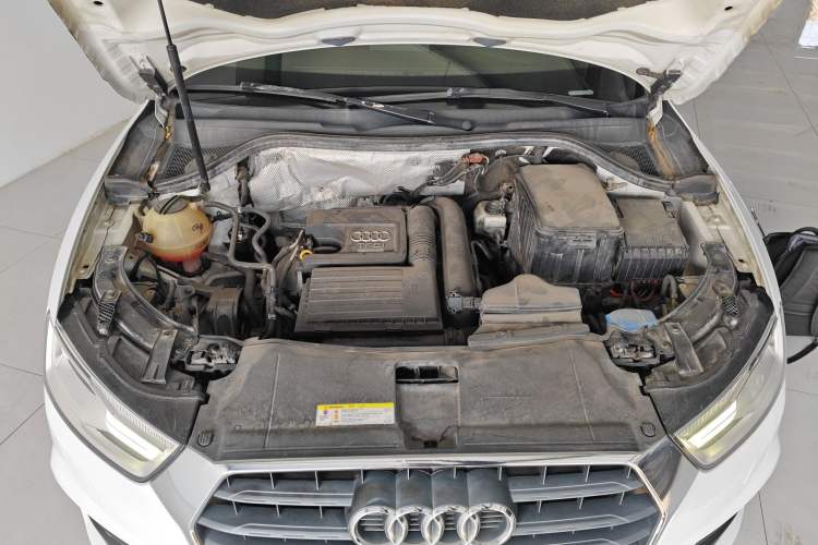 Used Audi Q3 2016 30 TFSI Fashion Model Engine Bay