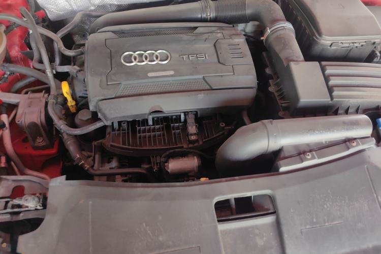 Used Audi Q3 2016 35 TFSI Fashion Model Engine Bay