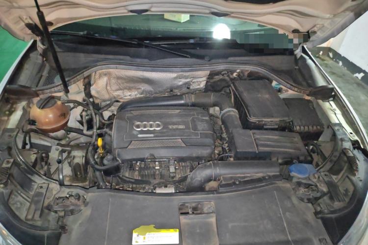 Used Audi Q3 2016 35 TFSI Fashion Model Engine Bay