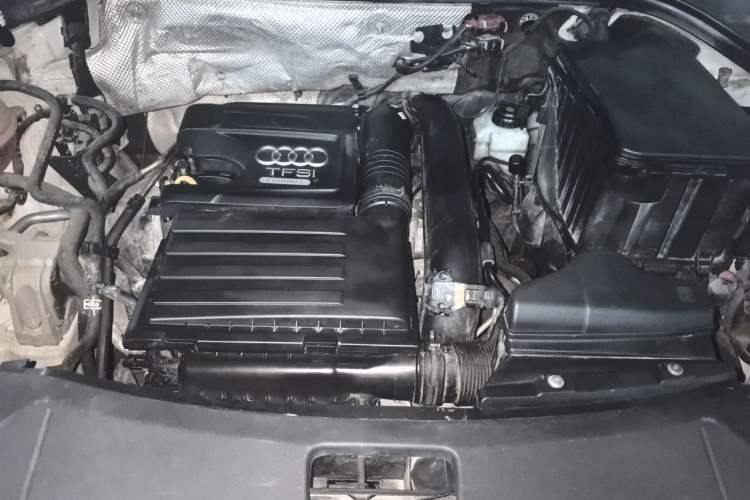 Used Audi Q3 2016 30 TFSI Fashion Model Engine Bay
