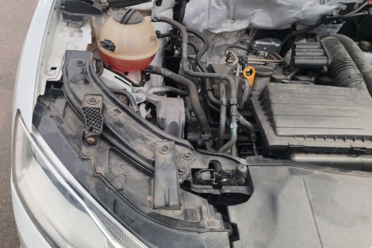 Used Audi Q3 2016 30 TFSI Fashion Model Engine Bay Right