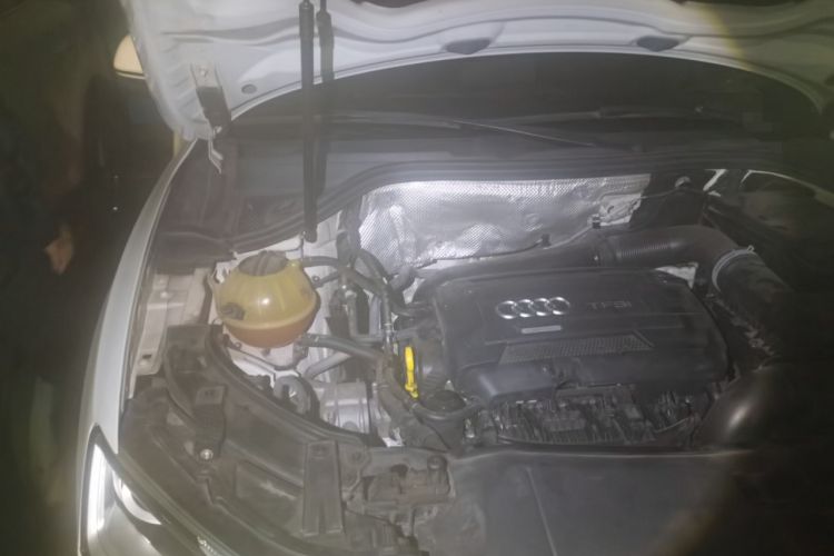 Used Audi Q3 2016 35 TFSI Fashion Model Engine Bay Right