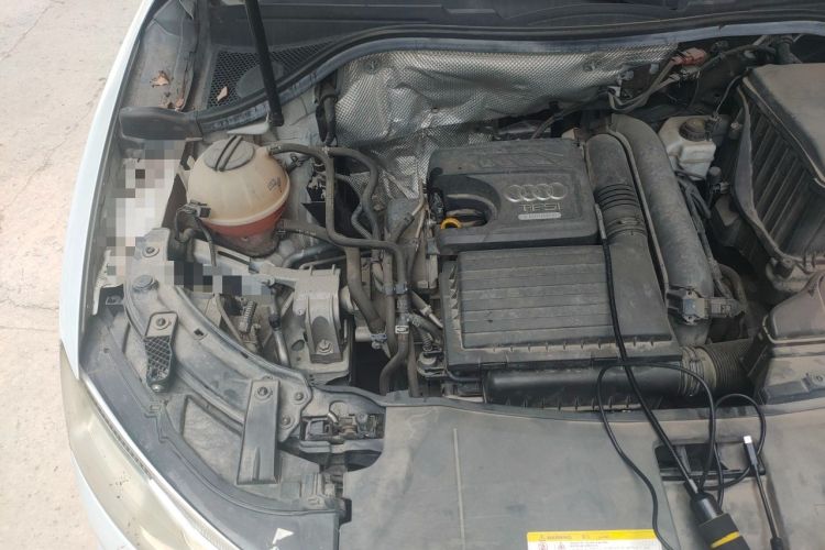 Used Audi Q3 2016 30 TFSI Fashion Model Engine Bay Right