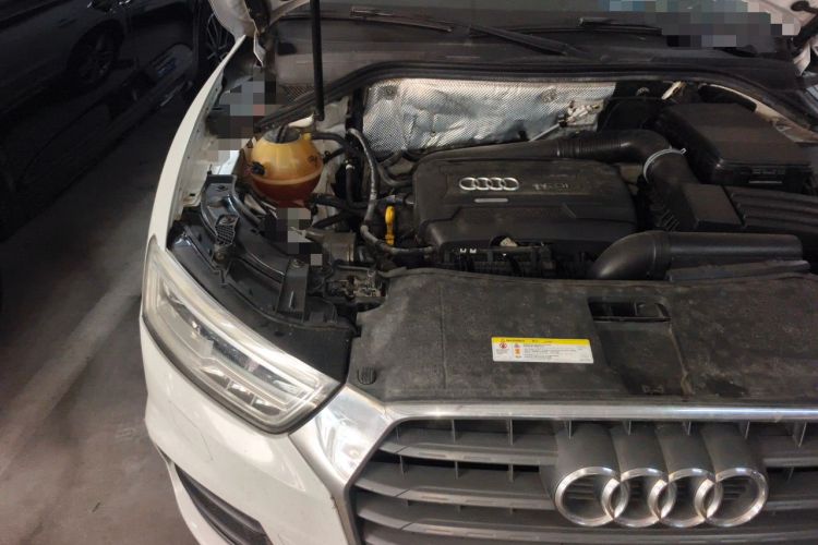 Used Audi Q3 2016 35 TFSI Style Edition Engine Bay Right
